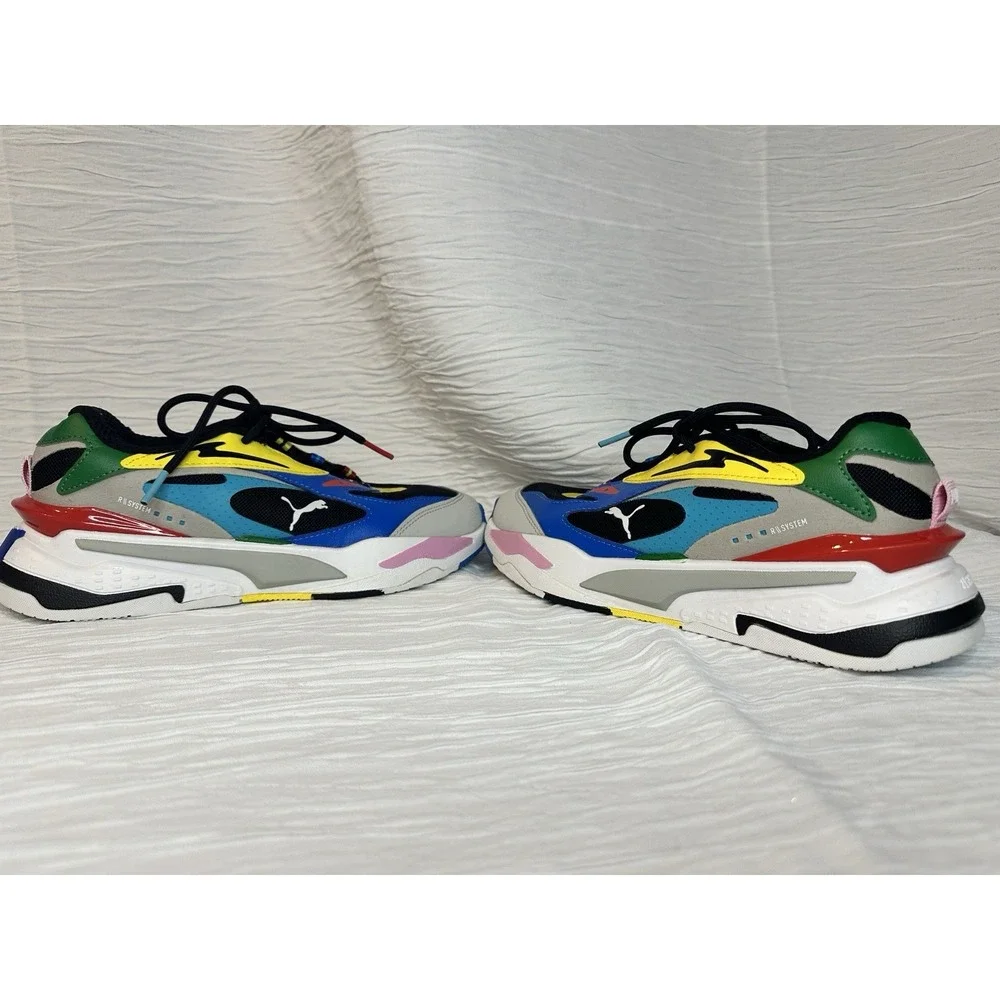 Puma RS-Fast International Flags Big Kids Size 5C Sneaker-No‎ Inside Soles